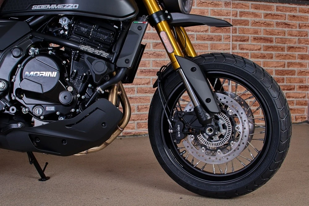 Moto Morini 6½ Seiemmezzo SCR