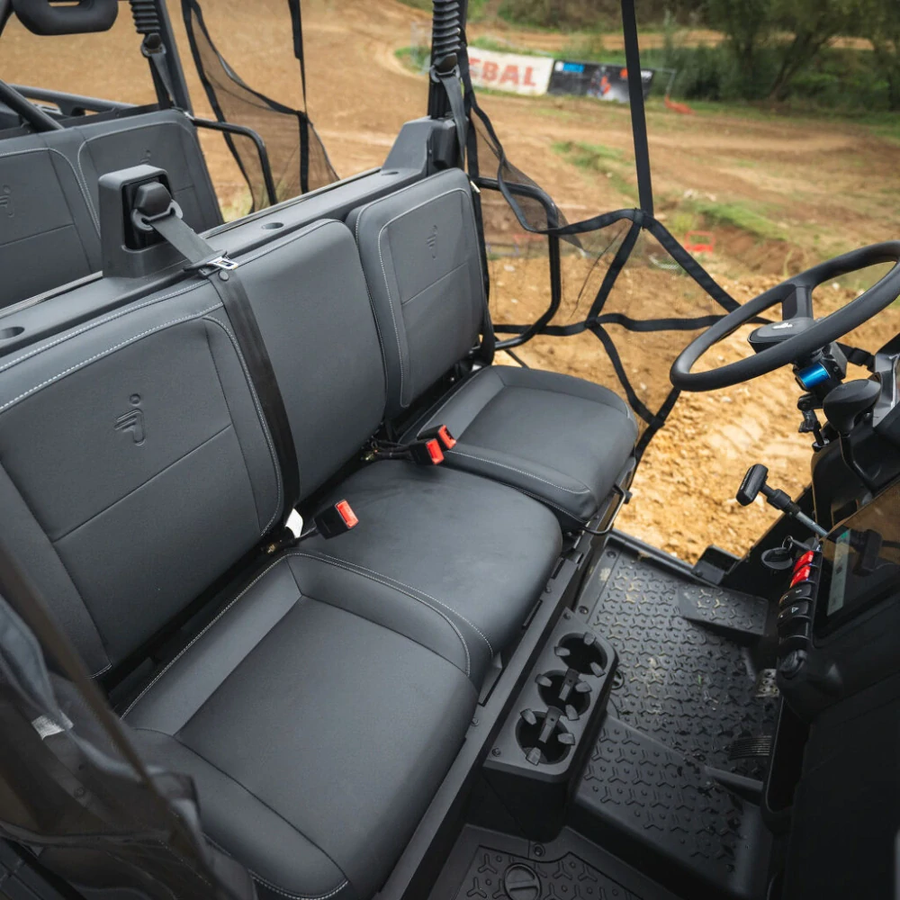 Posádka Segway Fugleman UT10, T1b