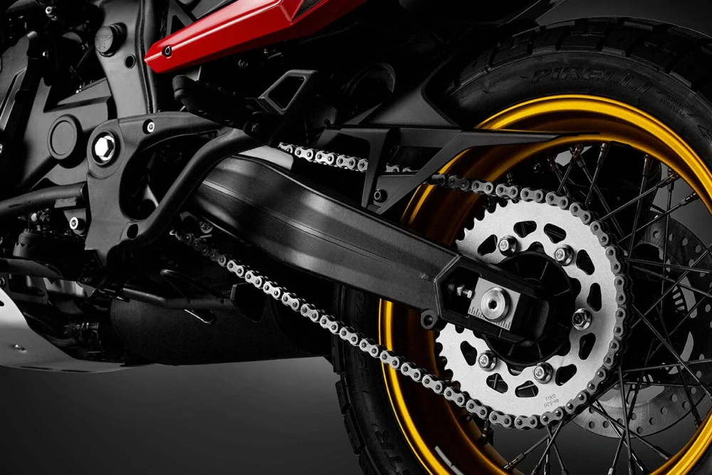 Moto Morini X-Cape (zlaté ráfky)